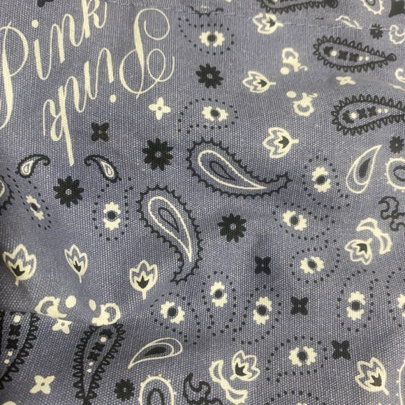 VICTORIA'S SECRET PINK REVERSIBLE CANVAS TRAVEL TOTE BAG Blue PAISLEY Reg. $50 - Picture 8 of 10